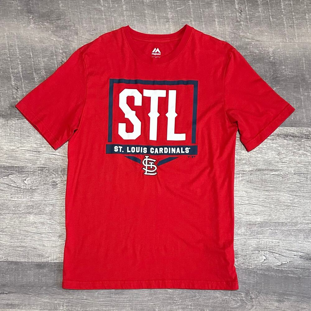 Majestic St Louis STL Home Plate Cardinals T Shirt Mens L Red Embroidered Logo